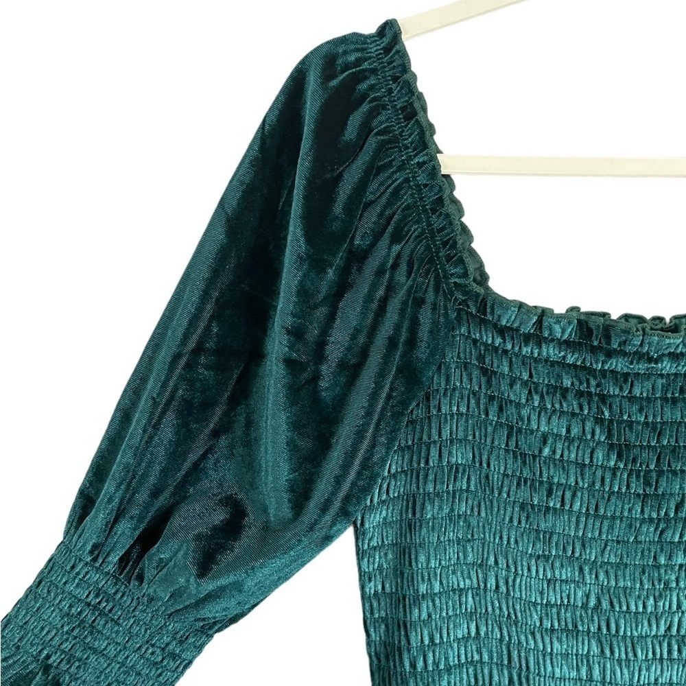 Baltic Born Clara Smocked Velvet Maxi Dress Green NWT - Picture 6 of 16